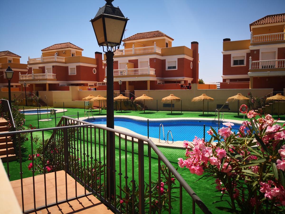 Apartamentos Playamar Roquetas de Mar Exterior photo