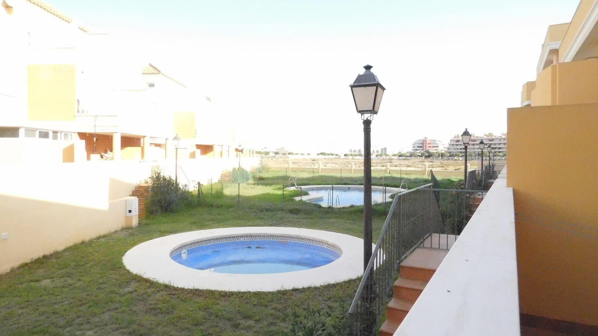 Apartamentos Playamar Roquetas de Mar Exterior photo